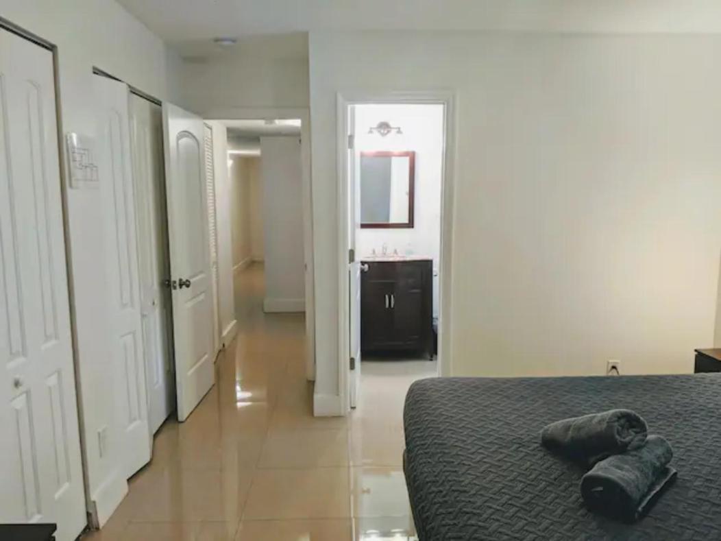 A4 - Endless Summer Rentals - Downtown Apartment Near Park, Ports, And Beach 劳德代尔堡 外观 照片