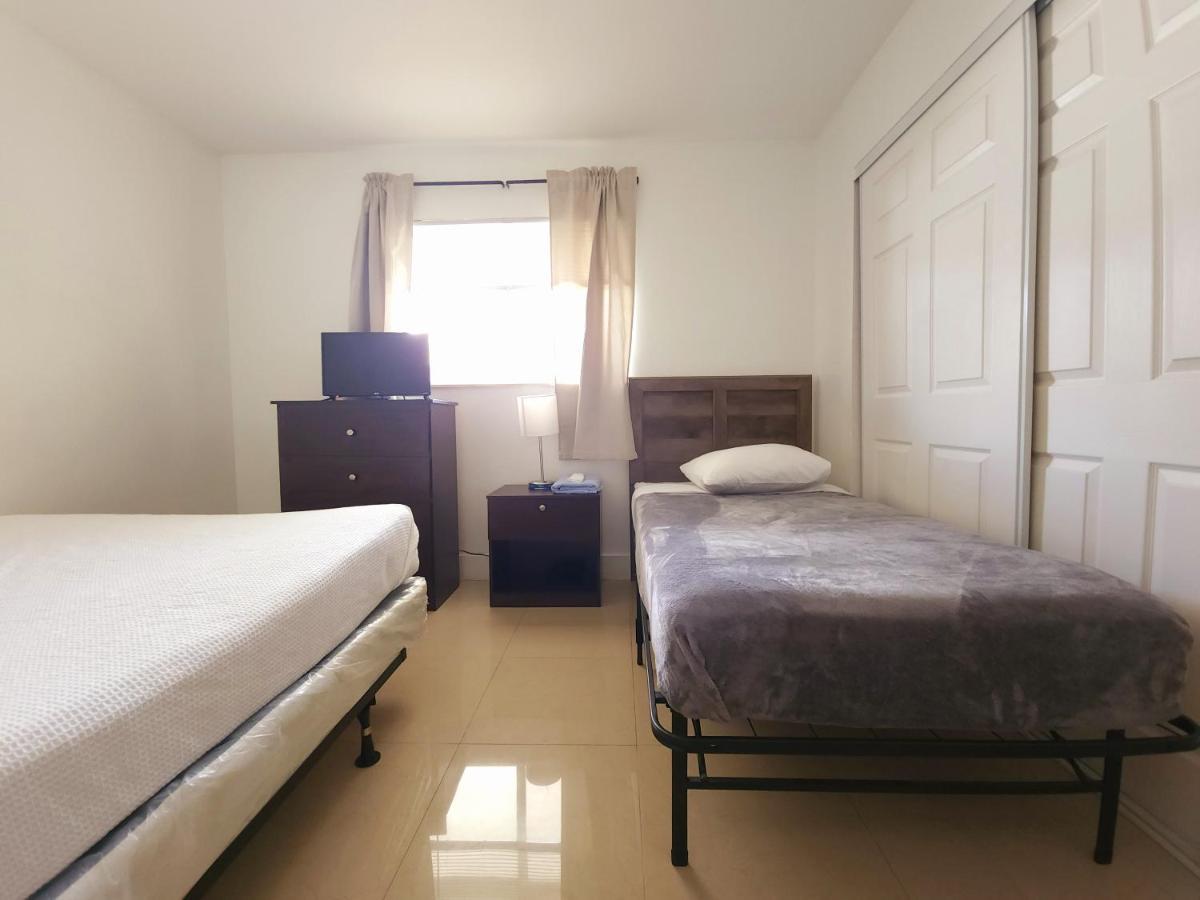 A4 - Endless Summer Rentals - Downtown Apartment Near Park, Ports, And Beach 劳德代尔堡 外观 照片